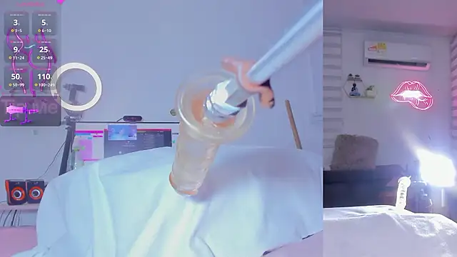 Chat +18 de Abigail_Girl__ ao vivo