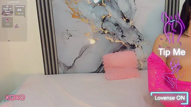 Rubi_30: онлайн-секс-чат