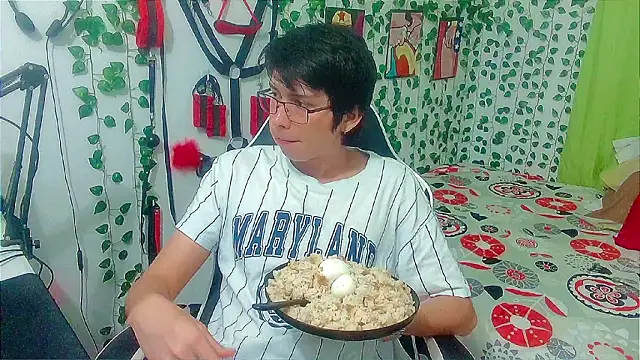 Czat XXX na żywo – Andy_gray