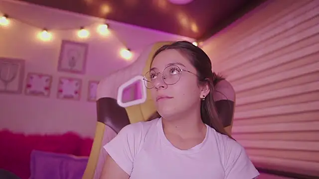 milly_kenner Live XXX Chat