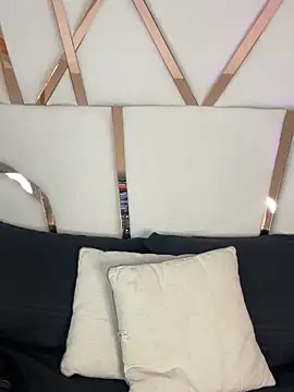 Madisson-Rivas Live XXX Chat