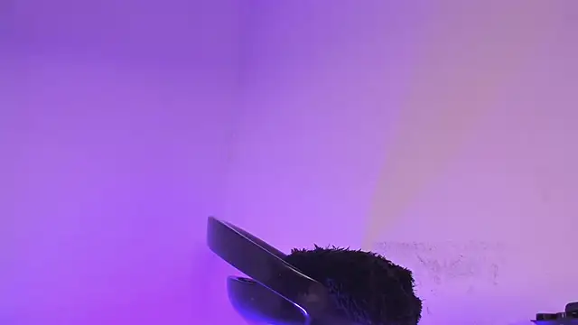 Pokazy przed kamerką – Lucy_shen_