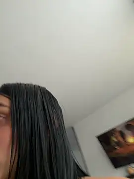 Pokazy przed kamerką – AlannaEvons