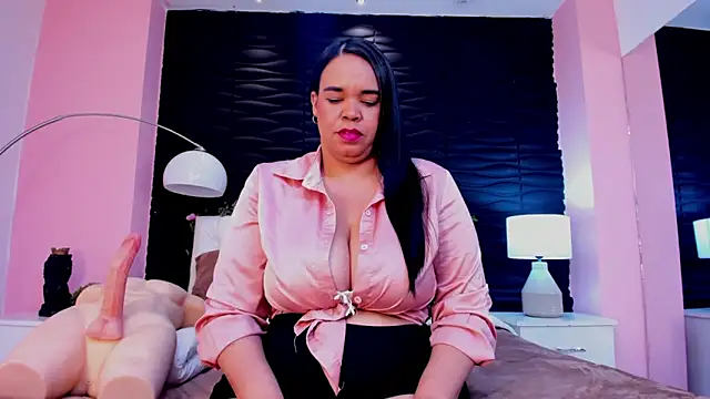 Chat +18 de Valery_Nasty__ ao vivo