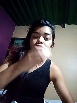 Rocioardiente's Live XXX Chat