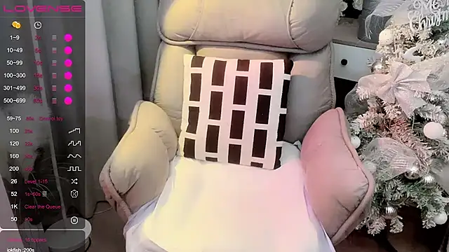 Monica-666888- Chat XXX in diretta