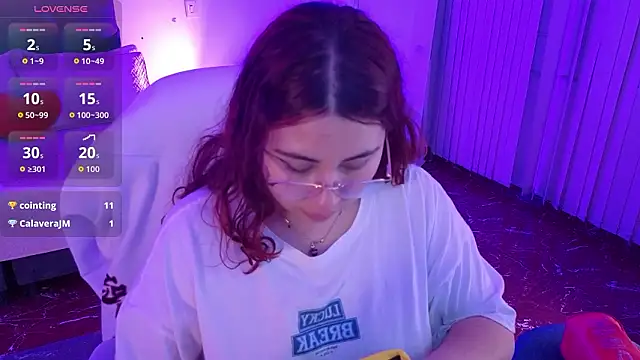 Chat +18 de littlee_red ao vivo