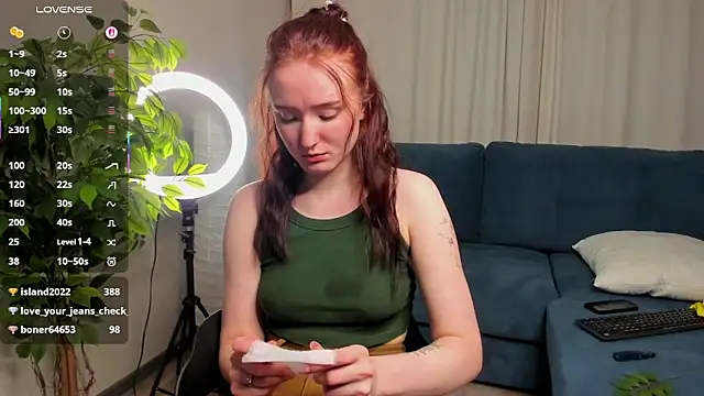 دردشة KiaTreso الجنسية المباشرة