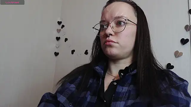 Aelita_bb Adlı Modelin Canlı XXX Sohbeti