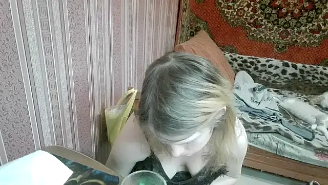 دردشة Kathlyn__Heath الجنسية المباشرة