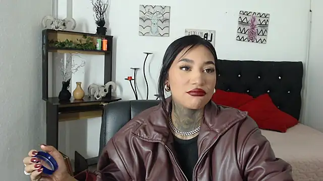 lyam_ebony_ élő XXX-chatje