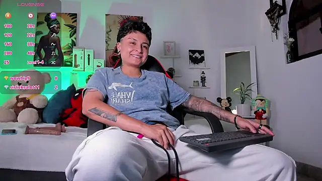 Zury_Ramirez: απευθείας συνομιλία ΧΧΧ