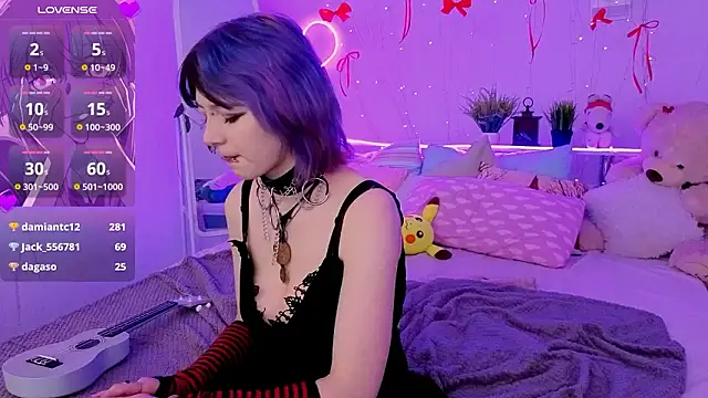 Ashley_Veil Show in webcam