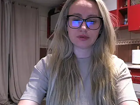 Nataly_Rosy élő XXX-chatje