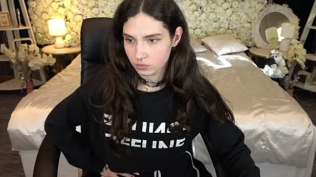 BabyFlowerrのライブXXXチャット