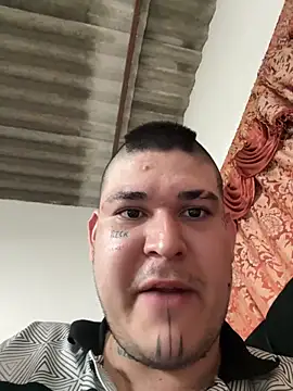 Chat +18 de ELtiorick18 ao vivo