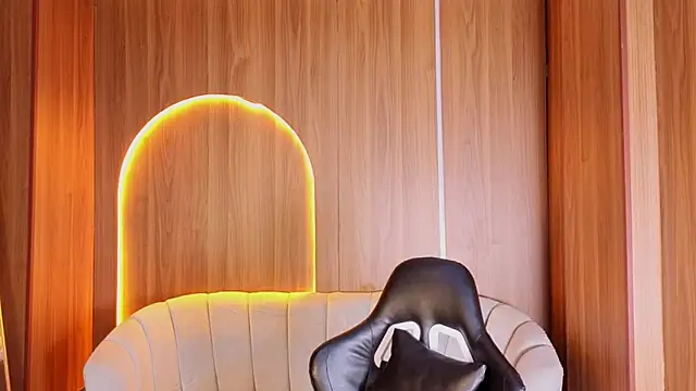 Alina_b_ Webcam-Show