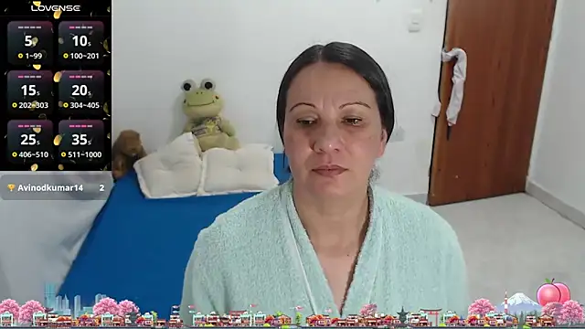 Laura_fox1 现场XXX聊天