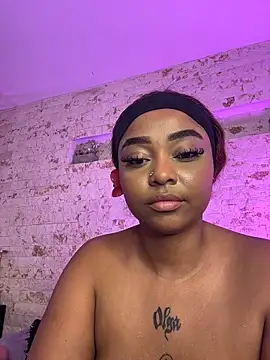 pamela_west: онлайн-секс-чат