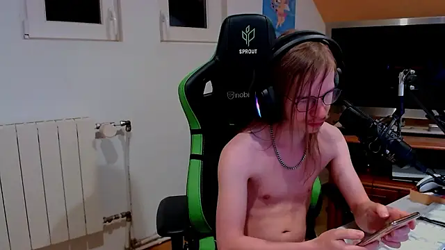 YoungSebi webcam show