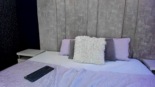 LolaGray__ élő XXX-chatje