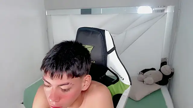 Liarr_ – webcam-show