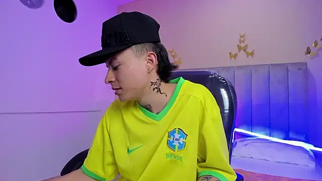 Nascary_Fox's Live XXX Chat