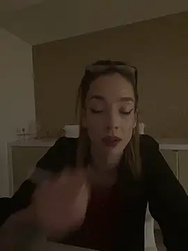 LolaVixxxen webkamerás műsora