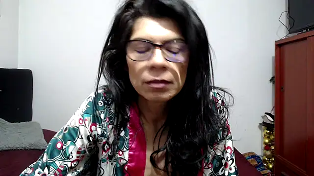 abrilsex23n Live XXX chat