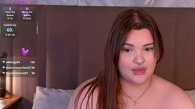 EmilyHyde Show Webcam