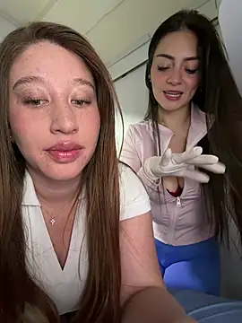 แชท XXX สดของ roouse