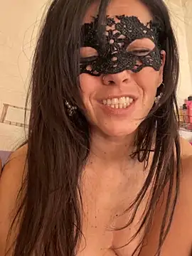 EmySkinny85 Webcam Show