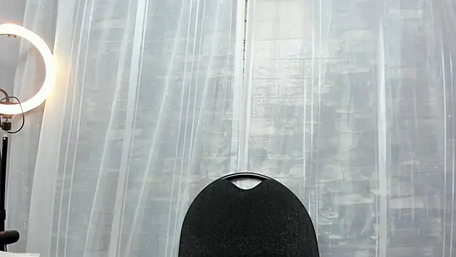 Chatroom XXX en direct de KatieGomez