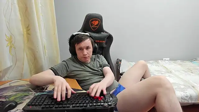 iliaskrislove 现场XXX聊天