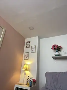 LauraRaider's Live XXX Chat