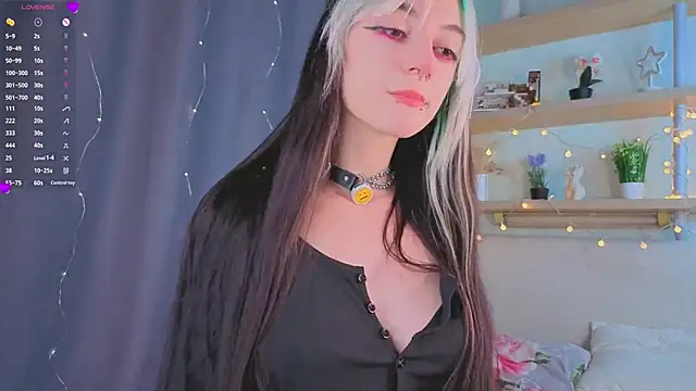 TristaRoht: απευθείας συνομιλία ΧΧΧ