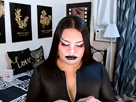 TSbrianaHugeCock live XXX chat