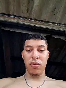 AlexP1090のライブXXXチャット