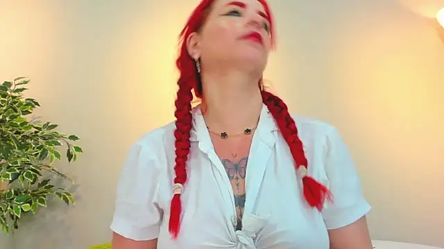 Онлайн чат XXX HannaBrave