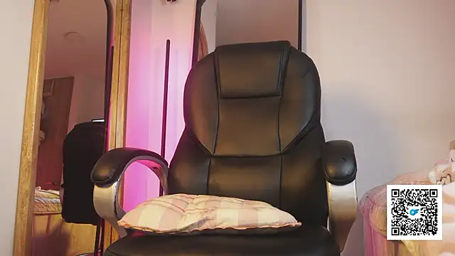 Chat +18 de sweetlittlevenus ao vivo