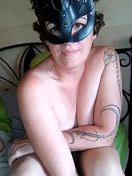 Chat XXX ao vivo de emiliemilf