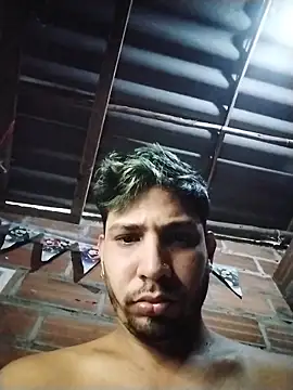 Онлайн чат XXX ashtoncooperr