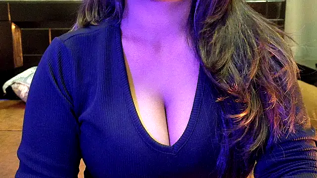 honey-magic-77's Live XXX Chat