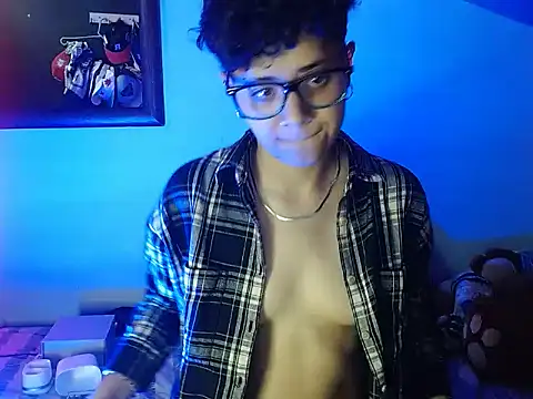 Chat XXX en directo de Jade_Rayden