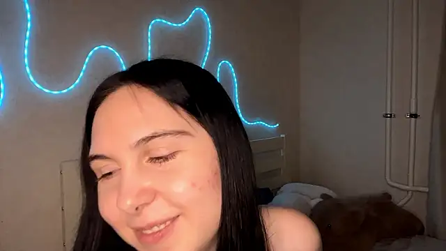 MyraLitterers Chat XXX in diretta