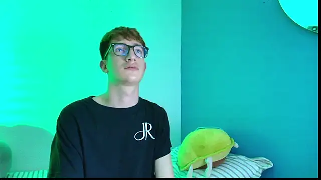 Erick_Taylor3: διαδικτυακό σόου στην κάμερα