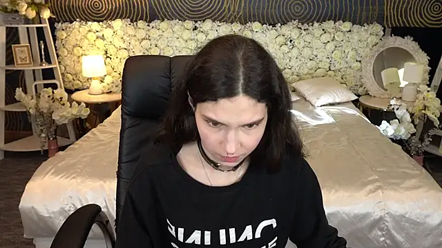 Chat XXX ao vivo de BabyFlowerr