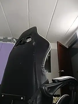 roouse_Pregnant Live XXX-Chat