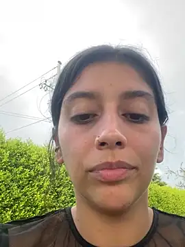 BrittanyDiaz Chat XXX in diretta