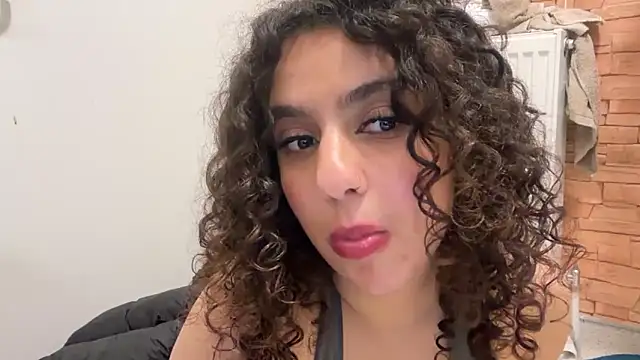 fayfay2002's Webcam Show